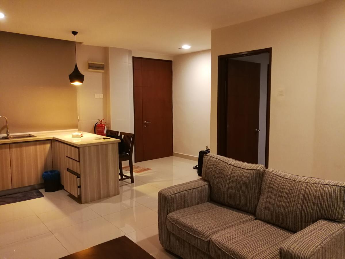 Studio At Samsuria Beach Resort Kampung Sungai Ular Exterior photo